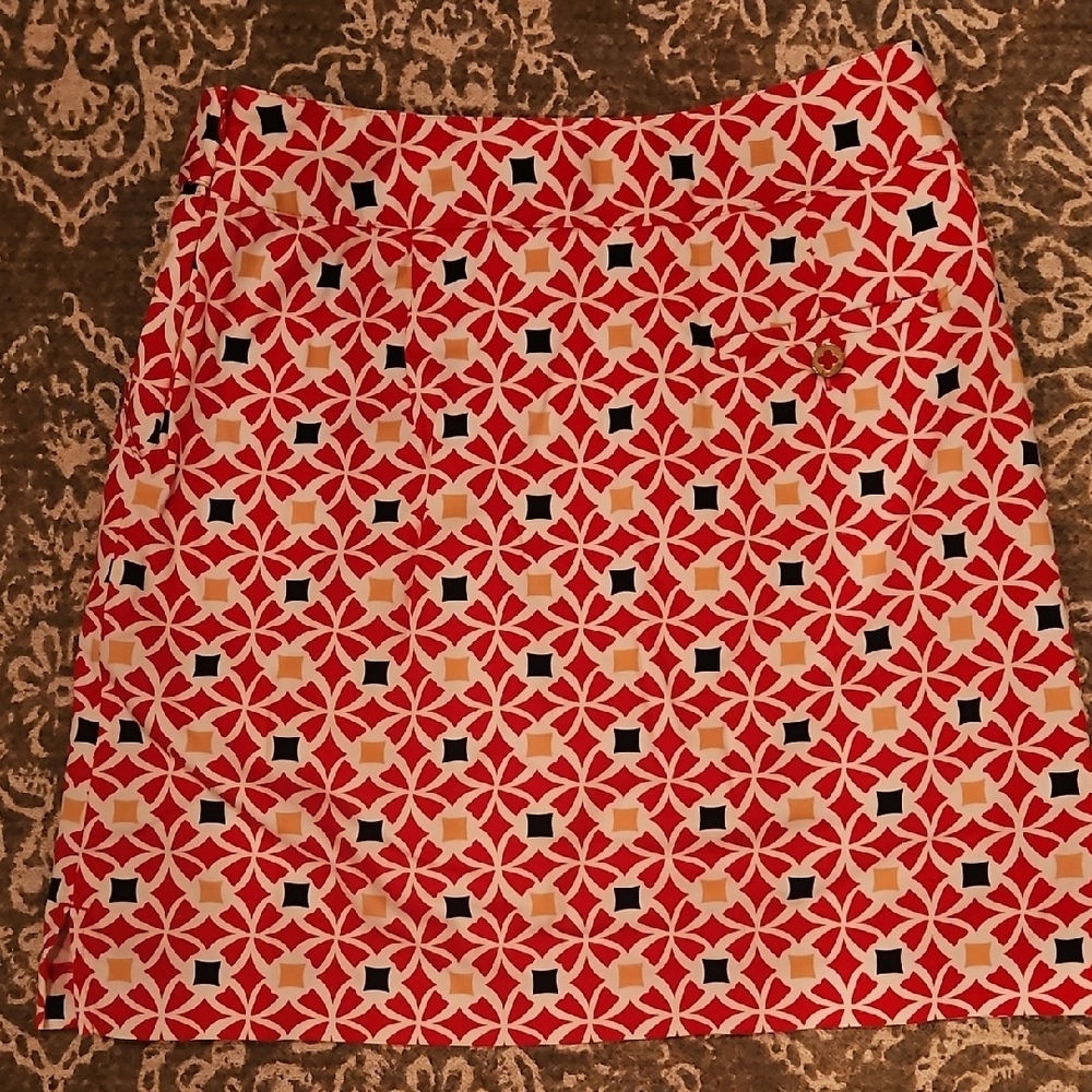 Red Geometric Patterned Skirt - Picture 4 of 5